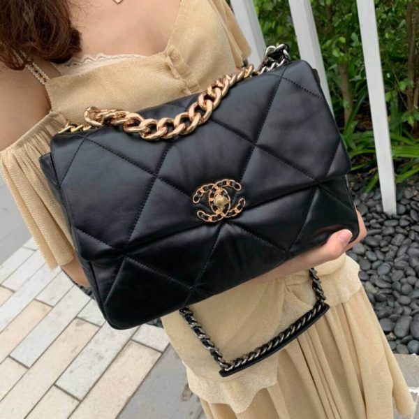 Chanel 19 Large Lambskin Flap Bag Replica - Elegant Design - Image 2