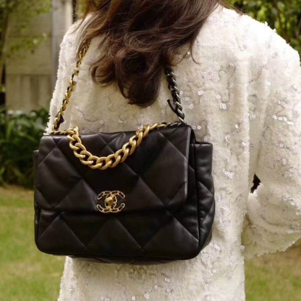 Chanel 19 Large Lambskin Flap Bag Replica - Elegant Design - Image 4