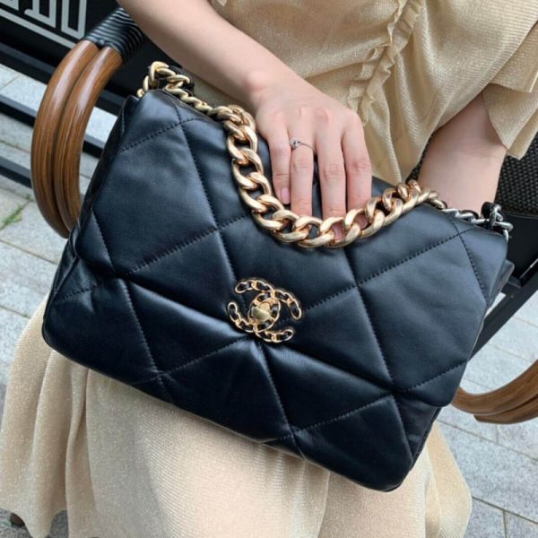 Chanel 19 Large Lambskin Flap Bag Replica - Elegant Design - Image 5