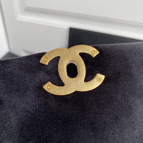 Chanel 19 Small Velvet Flap Bag Replica – As1160 - Image 8