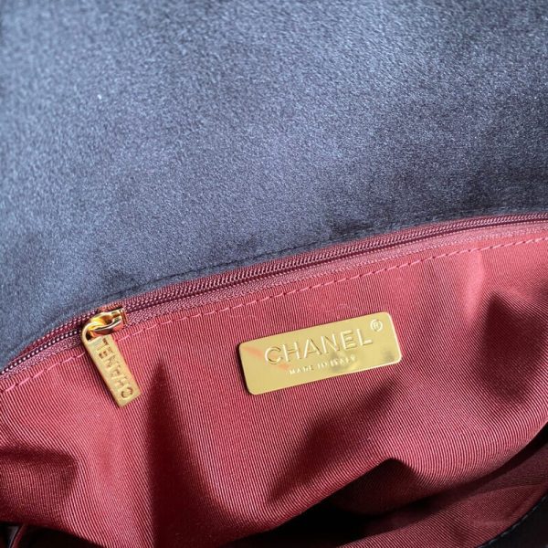 Chanel 19 Small Velvet Flap Bag Replica – As1160 - Image 10