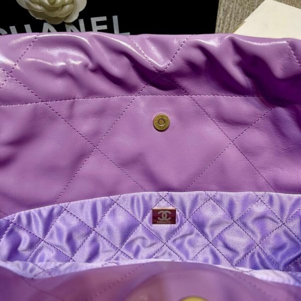 Replica Chanel 22 Bag Shiny Calfskin As3261 Luxury Style - Image 12