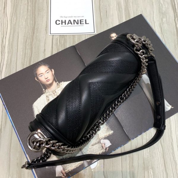 Replica Chanel Calfskin Boy Handbag A67086 - Image 6
