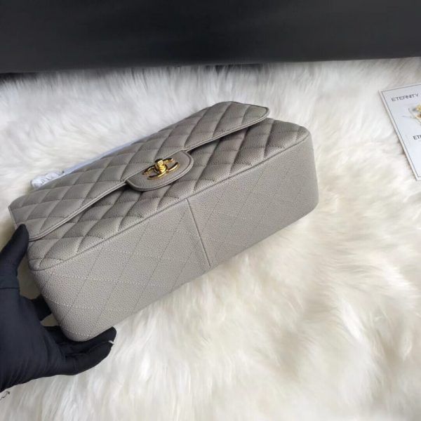Replica Chanel Caviar Classic Flap Bag 30Cm A01113 - Image 4