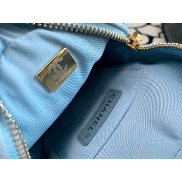 Chanel Caviar Pearl Crush Gold Ball Phone Clutch with Chain - Image 9