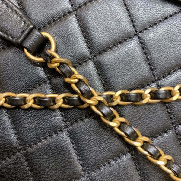 Chanel Replica CC Filigree Small Vanity Bag with Chain - Image 15