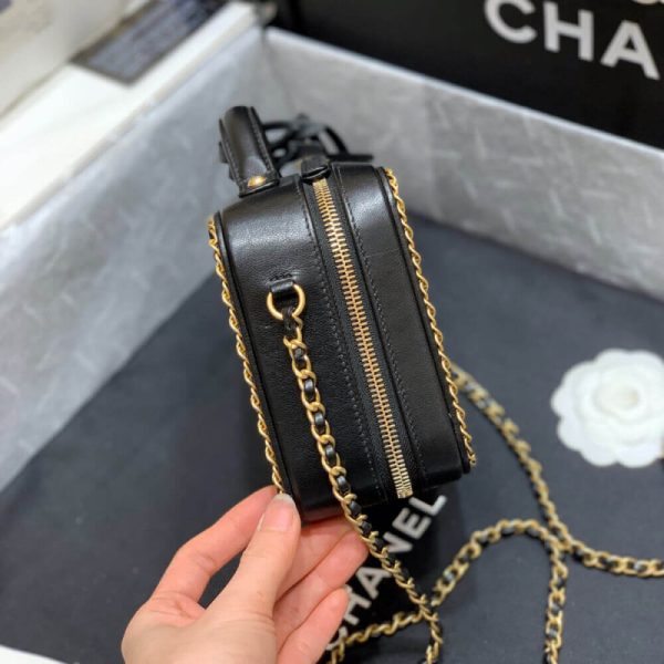 Chanel Replica CC Filigree Small Vanity Bag with Chain - Image 8