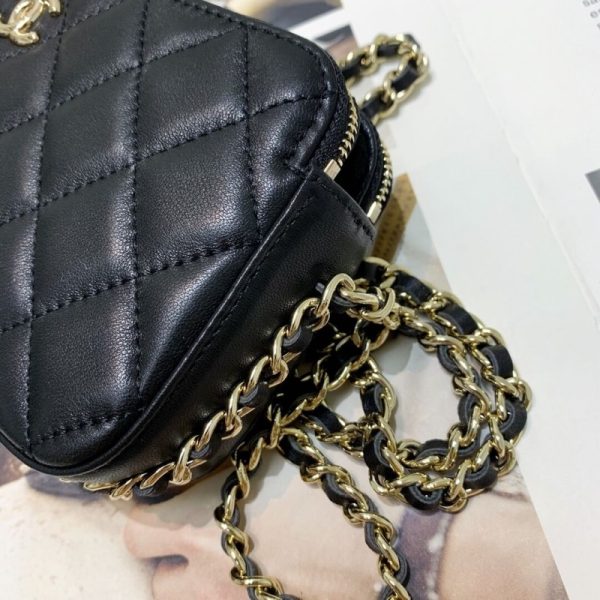 Replica Chanel Chain Bag 86060 | Stylish & Elegant Design - Image 4