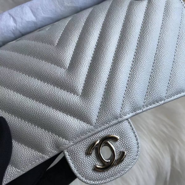 Replica Chanel Chevron Caviar Classic Flap Bag A01112 - Image 3