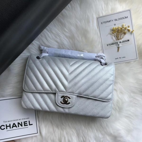 Replica Chanel Chevron Caviar Classic Flap Bag A01112 - Image 9
