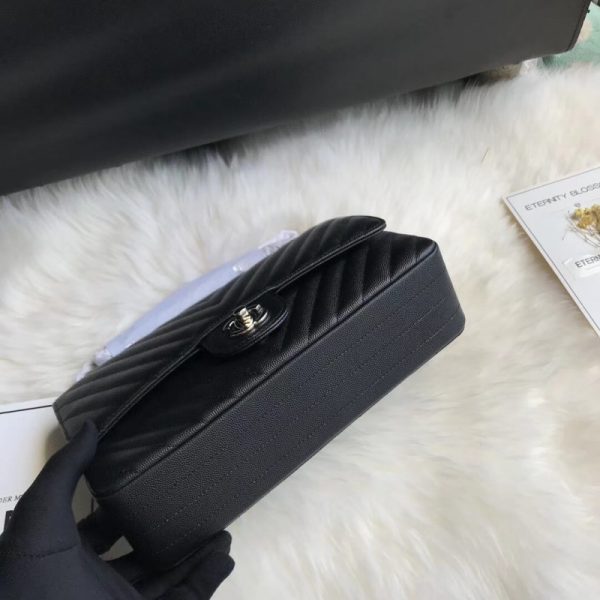 Chanel Chevron Caviar Classic Flap Bag - Black Replica A01112 - Image 6
