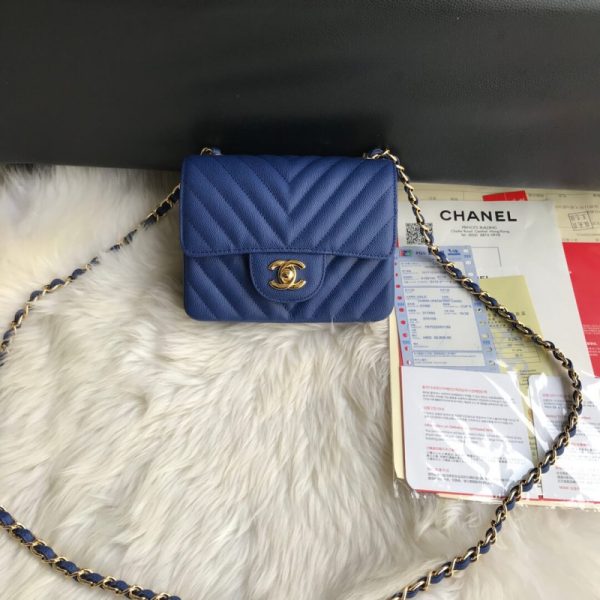 Replica Chanel Chevron Caviar Leather 17cm Flap Bag 1115 - Image 2