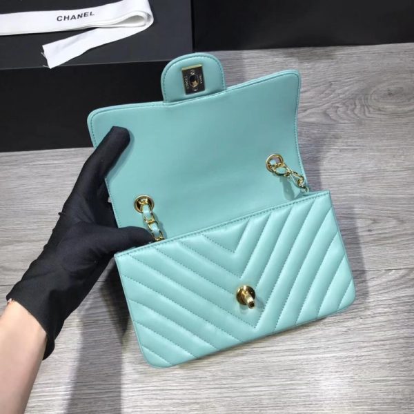 Replica Chanel Chevron Lambskin 20Cm Classic Flap Bag - Image 7