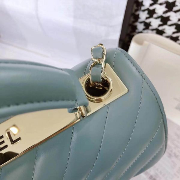 Replica Chanel Chevron Quilted Small Trendy CC Bag - Image 12