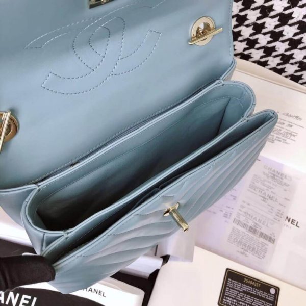 Replica Chanel Chevron Quilted Small Trendy CC Bag - Image 9