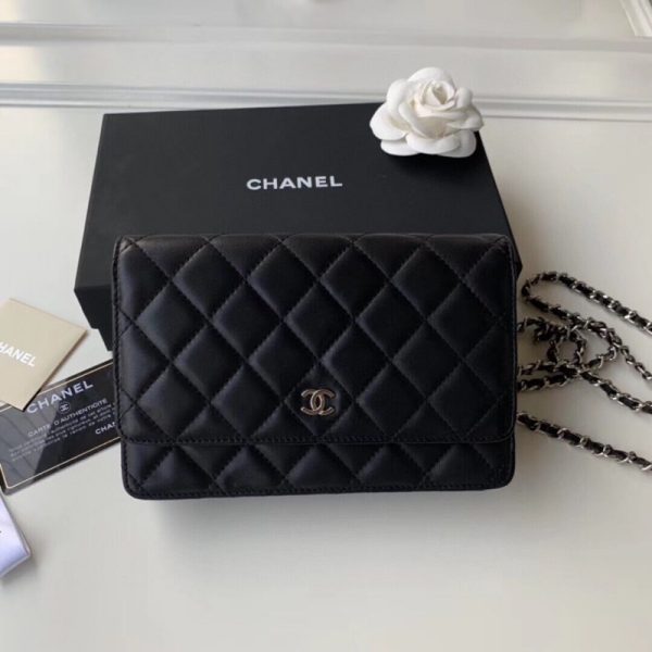 Chanel Classic Lambskin WOC Replica - Elegant & Timeless Design - Image 5