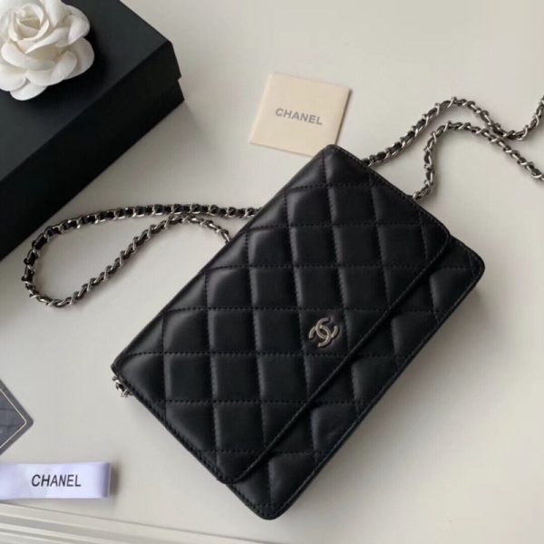 Chanel Classic Lambskin WOC Replica - Elegant & Timeless Design - Image 6