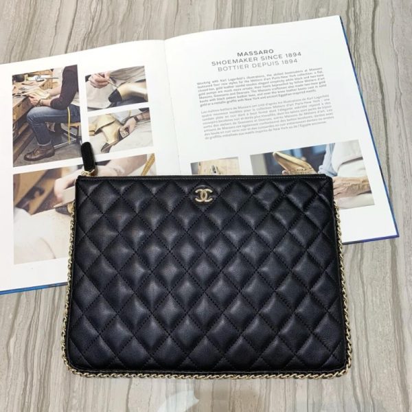 Chanel Replica Clutch Bag 86061 – Timeless Elegance - Image 2