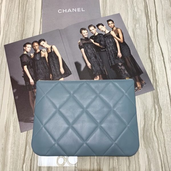 Replica Chanel Clutch Bag 86088 | Timeless Elegance & Style - Image 2