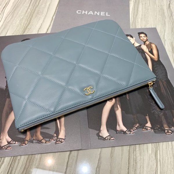 Replica Chanel Clutch Bag 86088 | Timeless Elegance & Style - Image 3