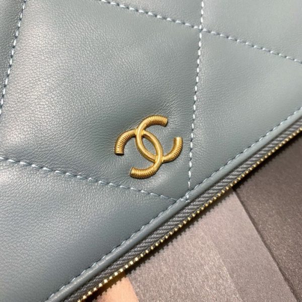 Replica Chanel Clutch Bag 86088 | Timeless Elegance & Style - Image 4