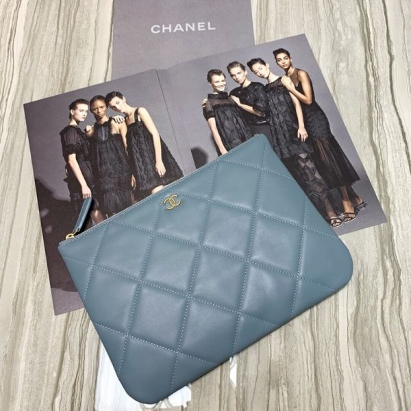 Replica Chanel Clutch Bag 86088 | Timeless Elegance & Style - Image 5