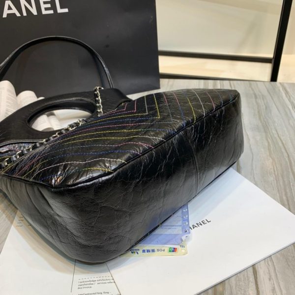 Replica Chanel Crumpled Calfskin 31 Shopping Bag 0091 - Image 9
