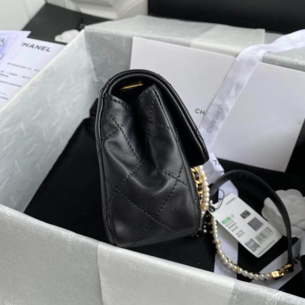 Chanel Crystal Pearl Chain Flap Bag Replica As2210 - Elegant Design - Image 5