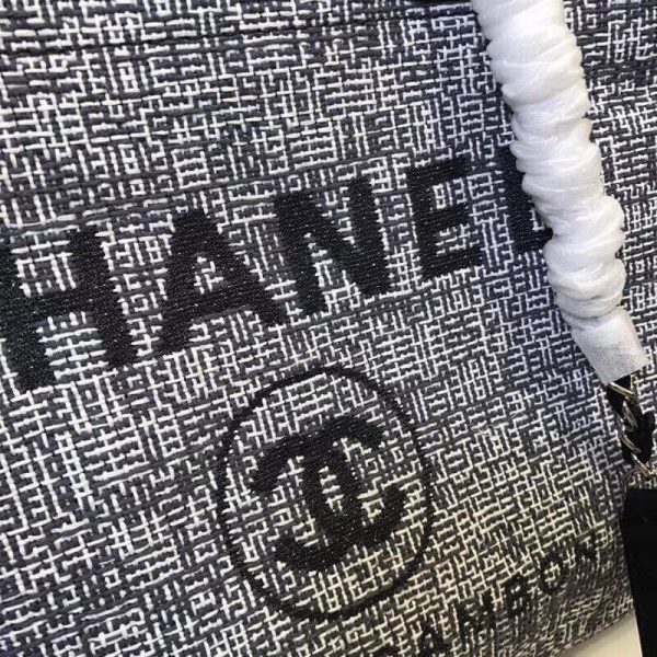 Chanel Deauville Canvas Chain Shoulder Tote - 33cm A66939 - Image 4