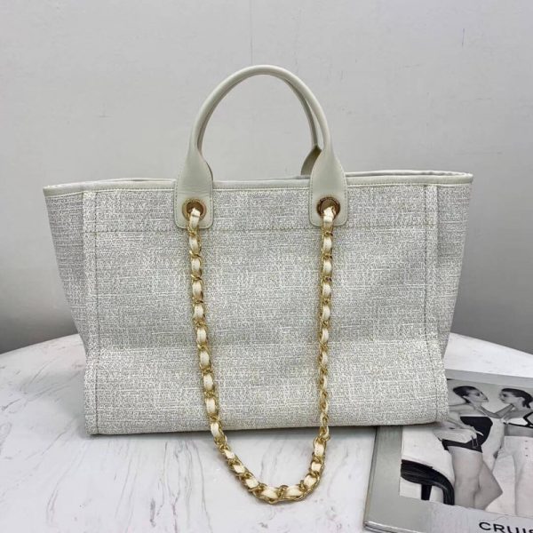 Chanel Deauville Tote 38Cm Canvas Bag in White & Gold - Image 2