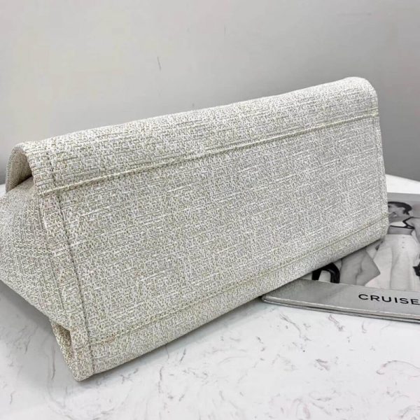 Chanel Deauville Tote 38Cm Canvas Bag in White & Gold - Image 6