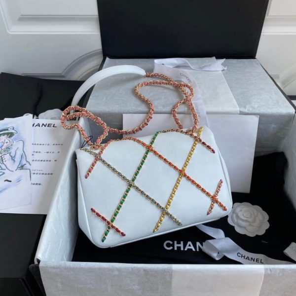 Replica Chanel Entwined Chain Bag AS2383 | Stylish Luxury Accessory - Image 3