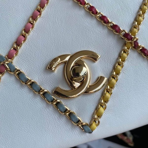 Replica Chanel Entwined Chain Bag AS2383 | Stylish Luxury Accessory - Image 4