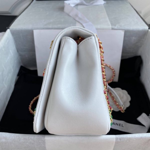 Replica Chanel Entwined Chain Bag AS2383 | Stylish Luxury Accessory - Image 6