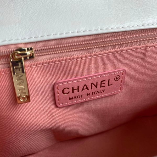 Replica Chanel Entwined Chain Bag AS2383 | Stylish Luxury Accessory - Image 10