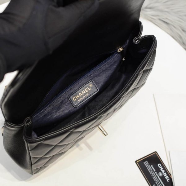 Chanel Flap Bag Replica with Bi-Color Chain – Style As1354 - Image 9