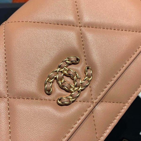 Chanel Quilted 19 Woc Goatskin Chain Bag Replica - Image 10