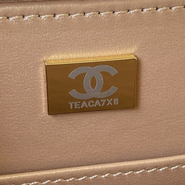 Chanel Lambskin Gold Vanity Case Replica Style AS2900 - Image 10