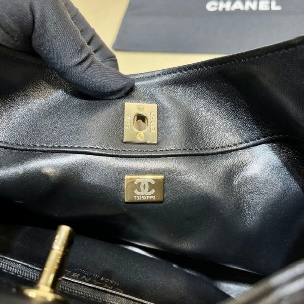 Replica Chanel Lambskin Hobo Bag Black As3153 - Luxe Design - Image 13