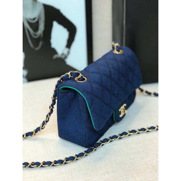 Replica Chanel Jersey Classic Handbag A01112 - Timeless Elegance - Image 8