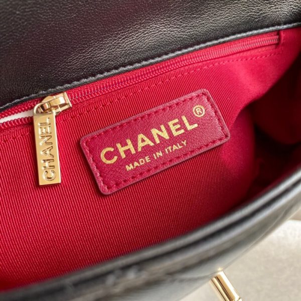 Replica Chanel Lambskin Medium Flap Bag | Style As2318 - Image 9