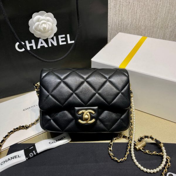 Chanel Lambskin Mini Flap Bag Replica - Black, As2855 - Image 3