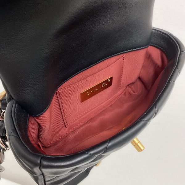 Chanel 19 Black Quilted Lambskin Waist Bag Replica - Image 11