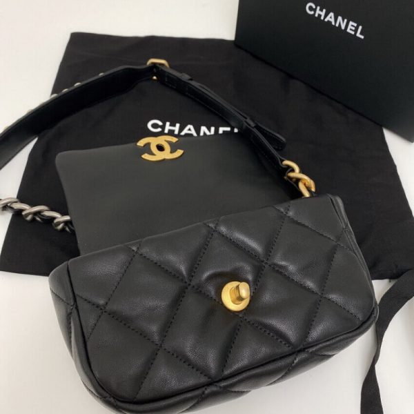 Chanel 19 Black Quilted Lambskin Waist Bag Replica - Image 5