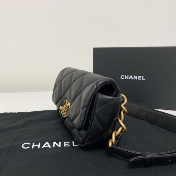 Chanel 19 Black Quilted Lambskin Waist Bag Replica - Image 8