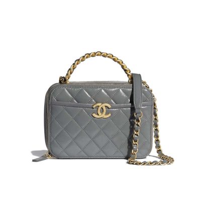 Replica Chanel Lambskin Vanity Case AS2179 – Stylish & Compact