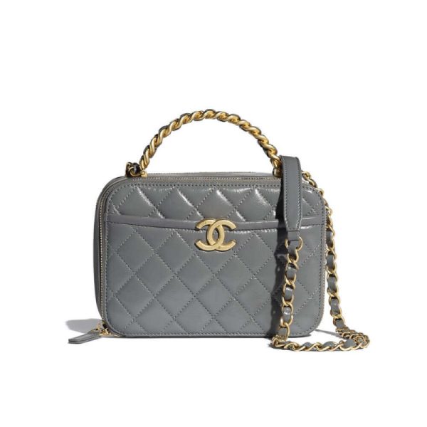 Replica Chanel Lambskin Vanity Case AS2179 – Stylish & Compact