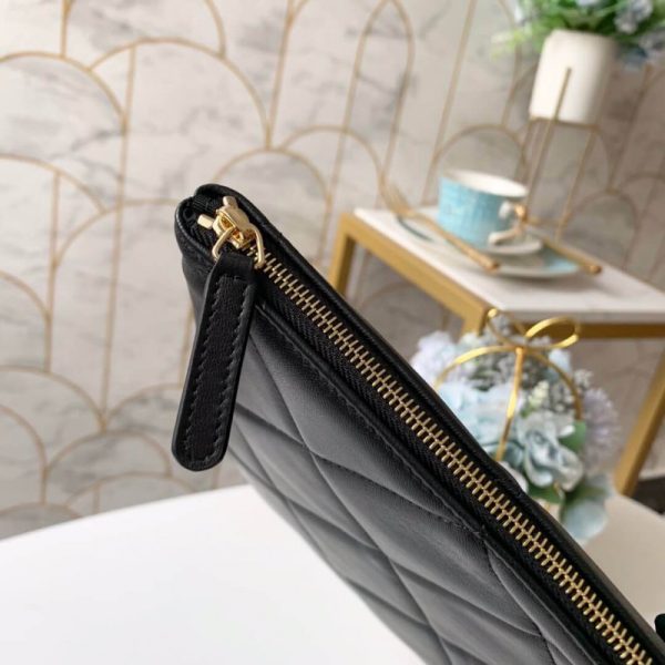 Replica Chanel Large Zip Pouch - Stylish & Functional - Image 5