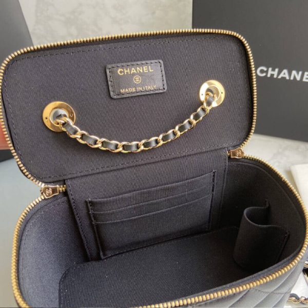 Chanel Mini Vanity Case Replica w/Chain – Style AP1472 - Image 7