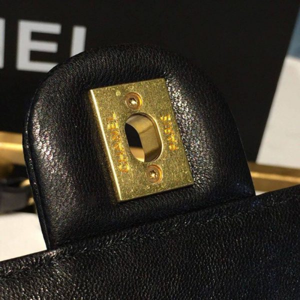 Chanel Pearl Chain Flap Bag Replica - Style AS0585 - Image 9